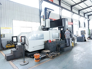 ورشة التصنيع الميكانيكي