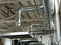 مجرى سحب الأبخرة والدخان