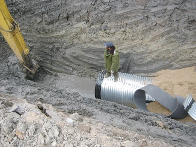 ماكينة تصنيع  أنابيب معدنية مموجة