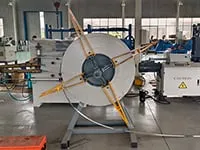 ماكينة تصنيع مشابك تثبيت الانابيب