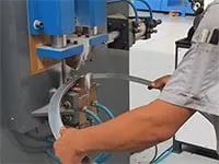 ماكينة لحام تناكبي لشفة الزاوية الدائرية DH-100